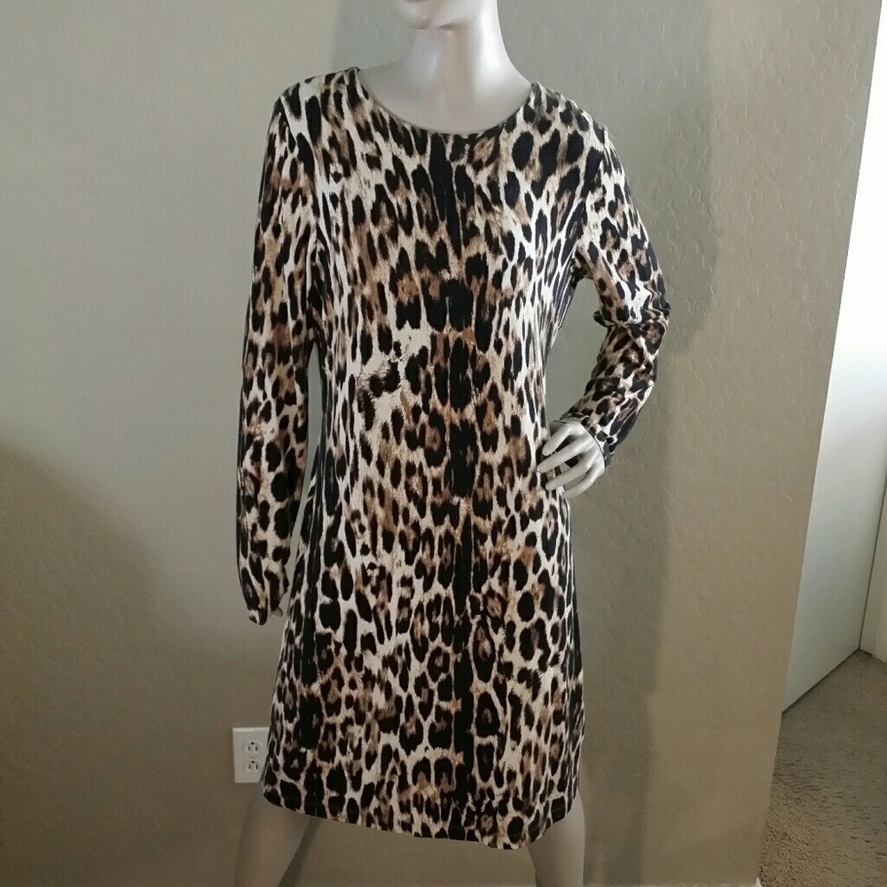 Karen Kane Leopard print dress
